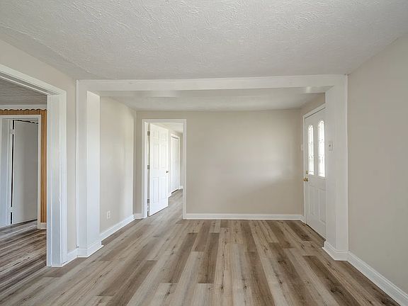 3rd image of 3825 W 25th St #46011