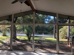 2024 Beach View Dr, Ocean Springs, MS 39564