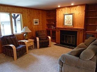 3rd image of 502 Eagle Ct