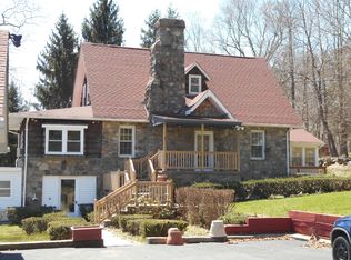 18 Old Bullet Hole Rd, Mahopac, NY 10541