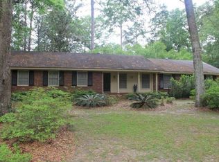 111 Plantation Dr, Thomasville, GA 31792