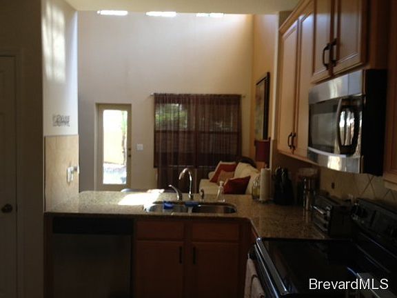 4th image of 1335 Lara Cir Unit 106