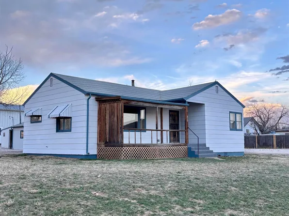 610 Charles St, Douglas, WY 82633
