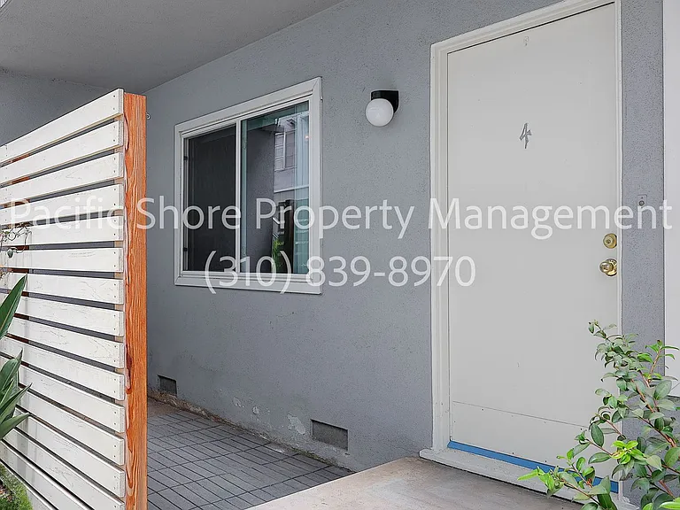 Gorham Apartments — Photo 14