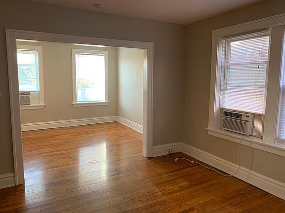 2nd image of 4738 S Grand Blvd APT 2N