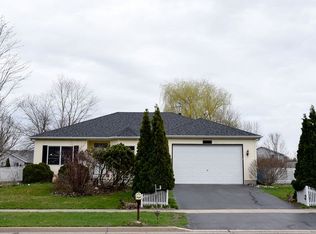 310 Madison St, Genoa, IL 60135