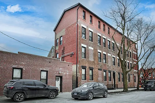 2158 W 18th St #2 Photo 1