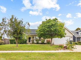 111 Sibley Dr, Minooka, IL 60447