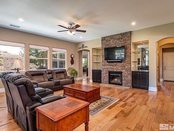 3rd image of 7630 Tobago Ct