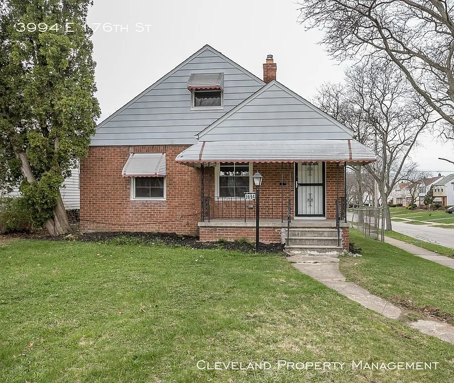 3994 E 176th St photo 1