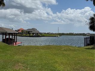1512 Royal Palm Dr, Slidell, LA 70458