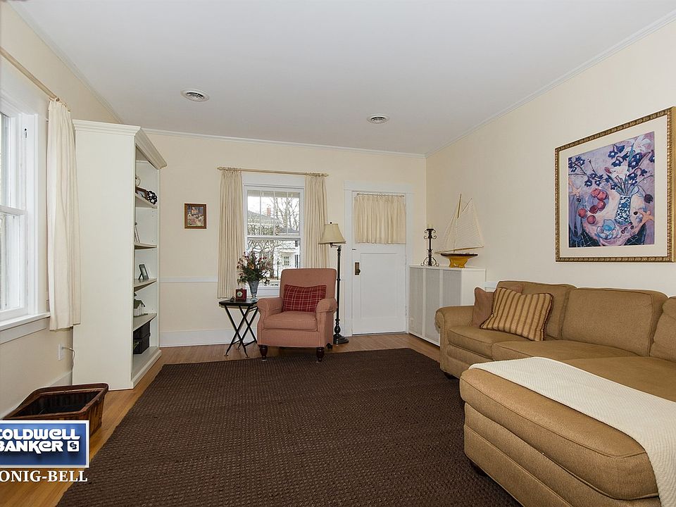 542 Chapel St, Ottawa, IL 61350 Zillow