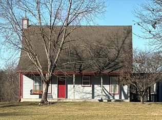 777 E 1800th Rd, Baldwin City, KS 66006