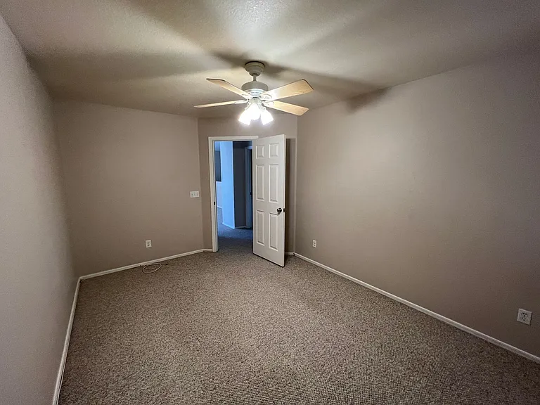 13153 N Tanner Robert Dr — Photo 10