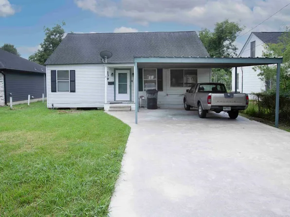 139 Hilldale Dr, Nederland, TX 77627