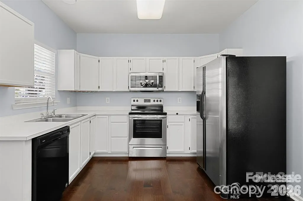 Building Photo - 6828 Ayrshire Glen Pl