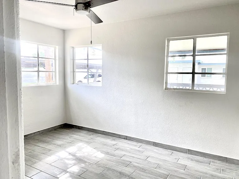 2925 N 19th Ave #97 — Photo 3