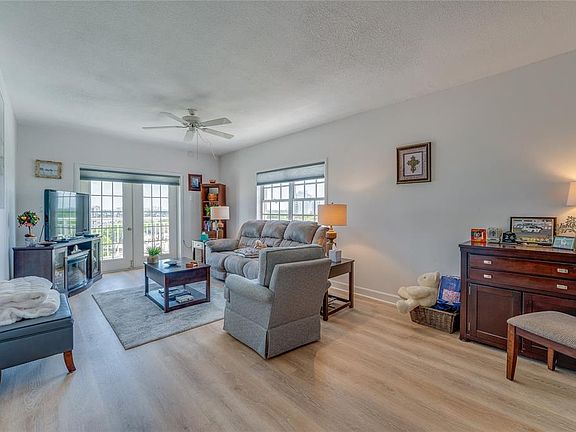 5th image of 404 S BEACH STREET #230 (604)