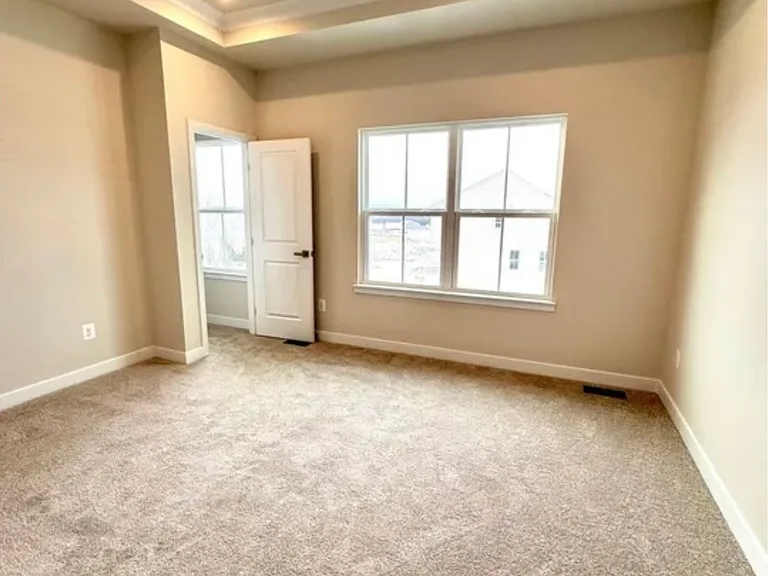 4664 Fountainbridge Ct — Photo 13