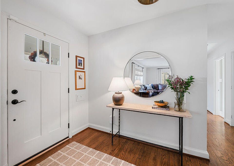 1064 Lawton Rd, Park Hills, KY 41011 | Zillow