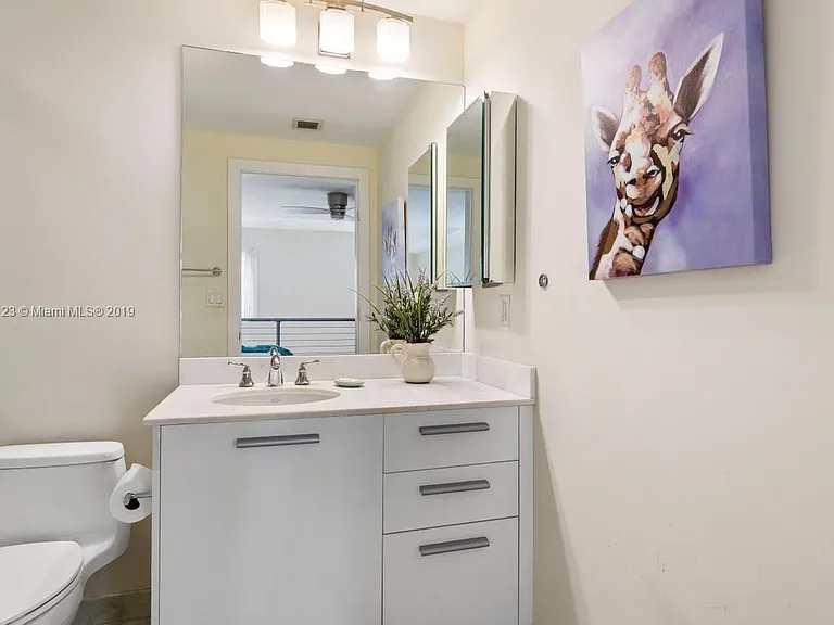 1060 Brickell Ave #601 — Photo 7