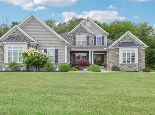 6888 Black Tail Ct, Medina, OH 44256