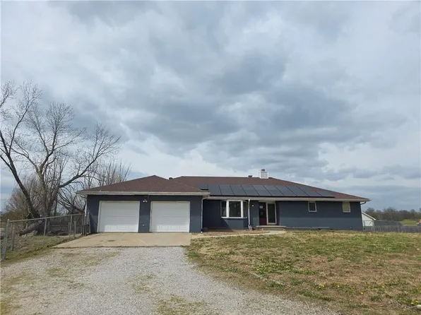16250 S 1383rd Rd, Nevada, MO 64772