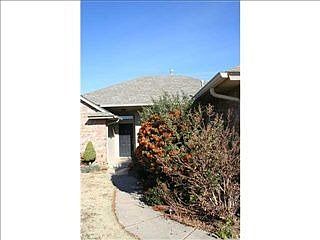 4th image of 10233 Aberdeen Dr