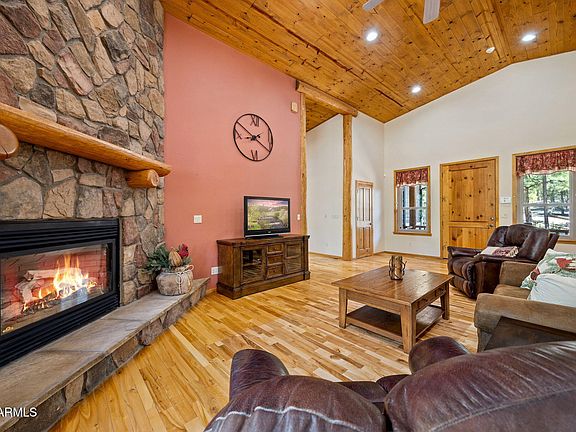 3rd image of 4000 W NINEBARK Lane