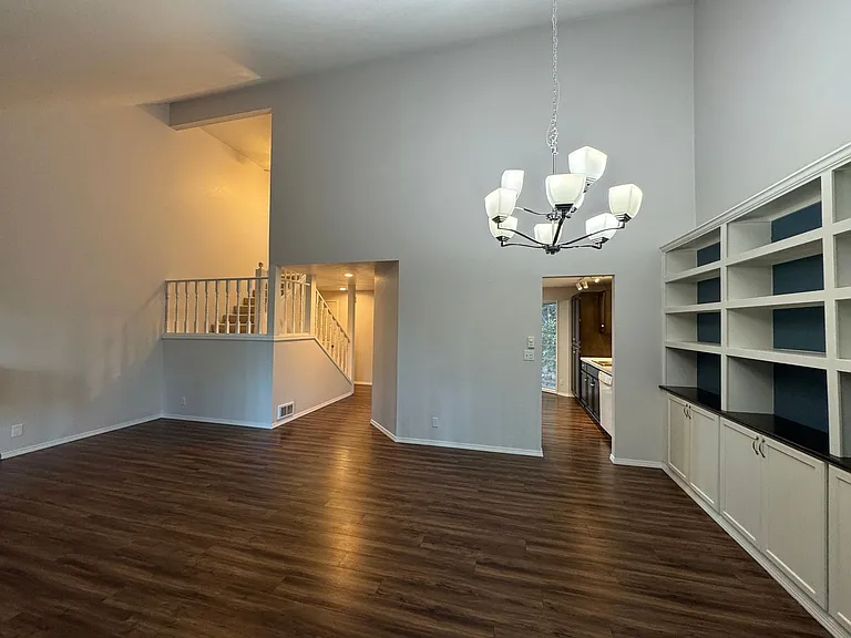 20780 Terasse Dr NW — Photo 9