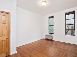 302 E 89th St APT 1A, New York, NY 10128