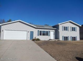 1414 6th St SE, Wadena, MN 56482