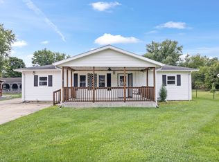 207 Center Dr, Mooresville, IN 46158
