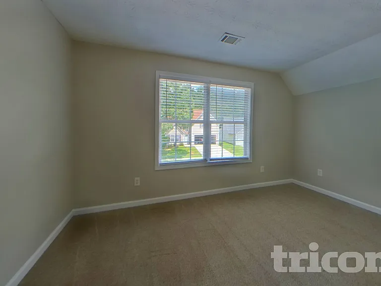 338 Shadowbrooke Cir — Photo 11