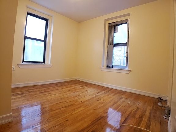 3rd image of 500 W 140th St APT 1E