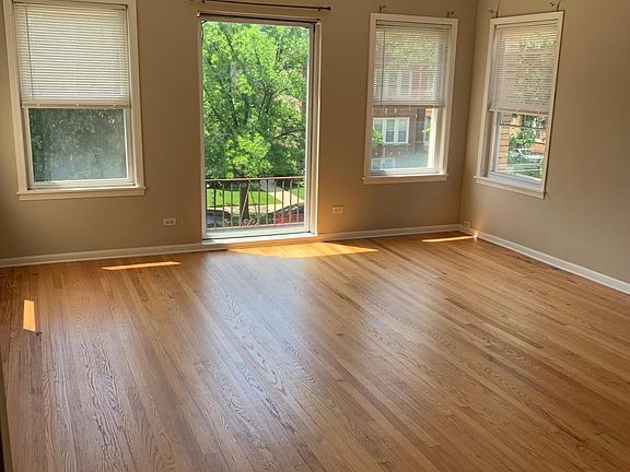 2nd image of 5505 N Spaulding Ave #2