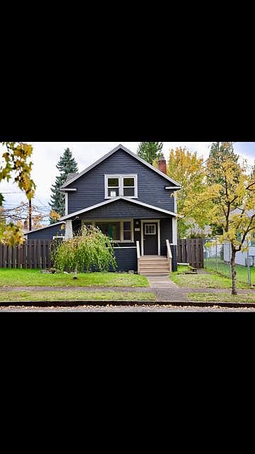 1st image of 107 W 31st St