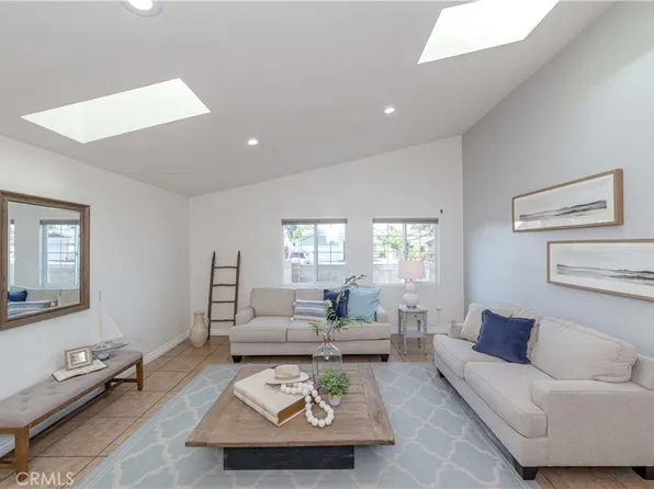 18102 Parkvalle Cir, Cerritos, CA 90703