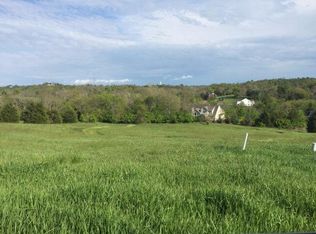 605 Forest Oak Dr, Richmond, KY 40475