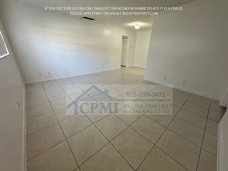 315 S Crescent Dr Hollywood, FL 33021 — Photo 13