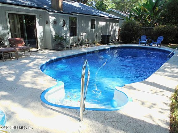Pool 2
