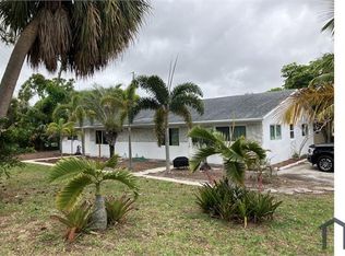 10125 Ironwood Rd APT W, Palm Beach Gardens, FL 33410