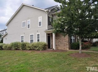1020 Freeport Dr, Cary, NC 27519