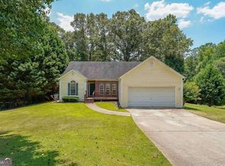 201 Windsor Cir, Stockbridge, GA 30281