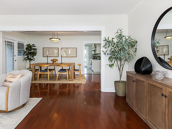 5th image of 2107 Ridgeview Ave