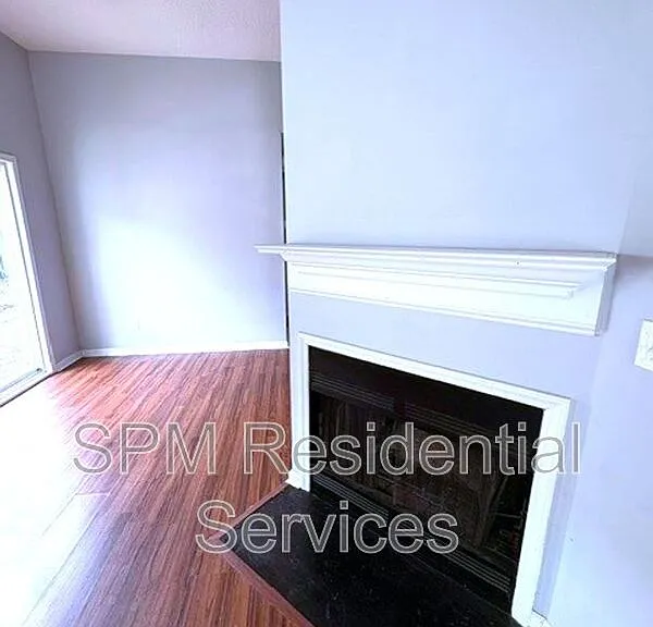 1174 Shipyard Blvd — Photo 4