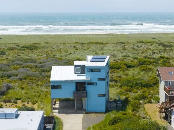 1065 Ocean Shores Boulevard SW, Ocean Shores, WA 98569