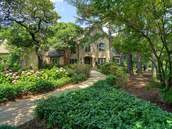 2nd image of 1803 Lantana Ct