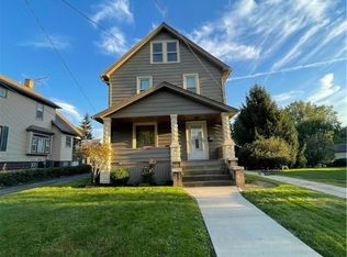 61 Smithsonian St, Girard, OH