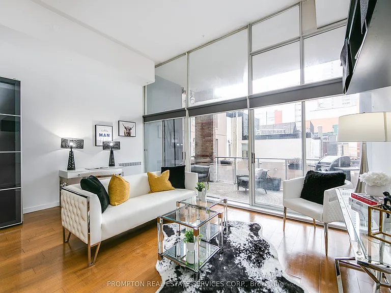86 Gerrard St E #1B — Photo 4